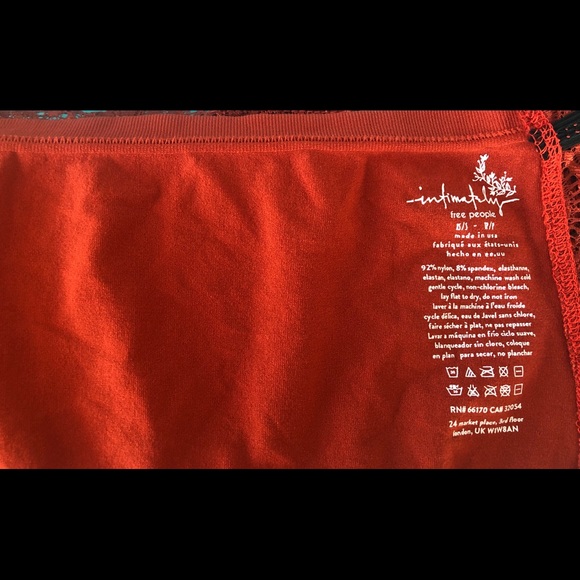 FREE PEOPLE SEAMLESS LACE BANDEAU BRA. - Picture 4 of 4